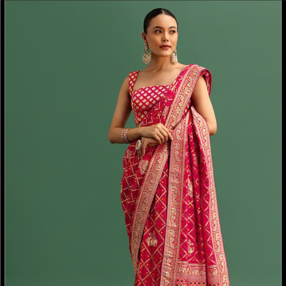 Elegant Coral Pink and Gold Saree from Kalki